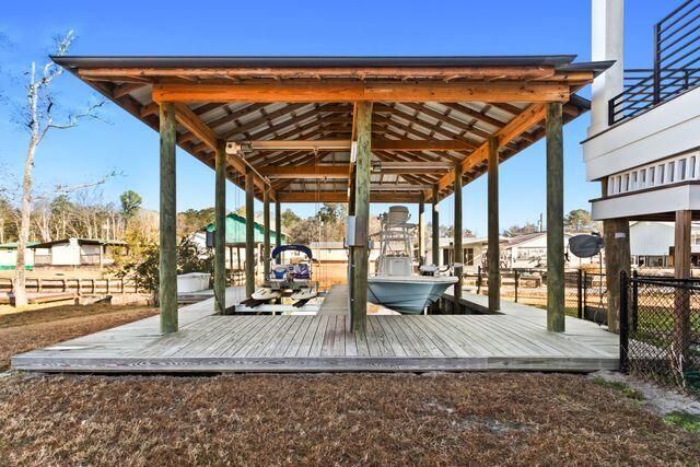 51 Childers Lane, Freeport, FL 32439