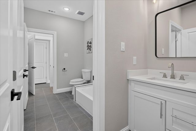 804 Premier, Grand Prairie, TX 75051