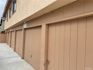 988 Valencia Street 4, Costa Mesa, CA 92626