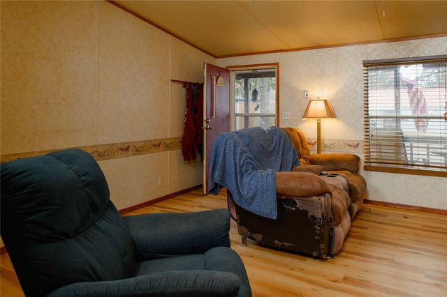 336 Heddingham Drive, Gordonville, TX 76245