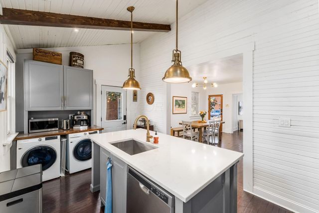 745 Mohawk Street, Columbus, OH 43206