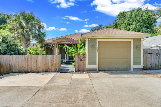 329 Main Street, Destin, FL 32541
