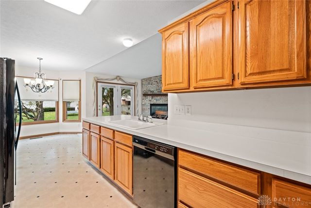 9528 Summer Wind Trail, Miamisburg, OH 45342