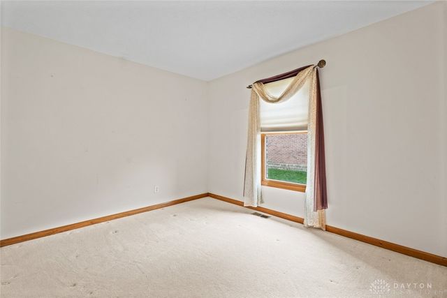 9528 Summer Wind Trail, Miamisburg, OH 45342