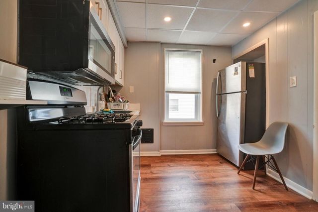 122 FAIRVIEW RD, Woodlyn, PA 19094