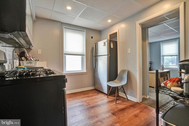 122 FAIRVIEW RD, Woodlyn, PA 19094