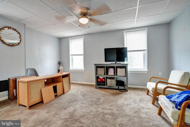 122 FAIRVIEW RD, Woodlyn, PA 19094