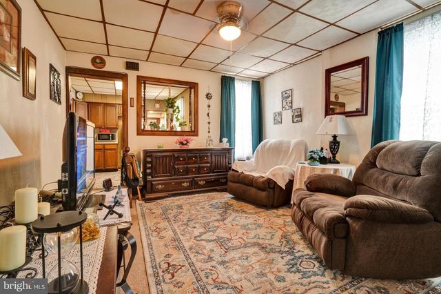 122 FAIRVIEW RD, Woodlyn, PA 19094