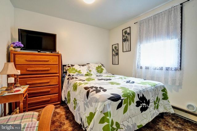 122 FAIRVIEW RD, Woodlyn, PA 19094