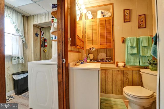 122 FAIRVIEW RD, Woodlyn, PA 19094