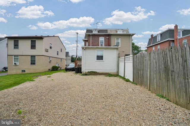 122 FAIRVIEW RD, Woodlyn, PA 19094