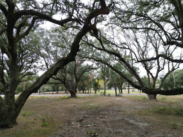 00 Runneburg Road, Crosby, TX 77532