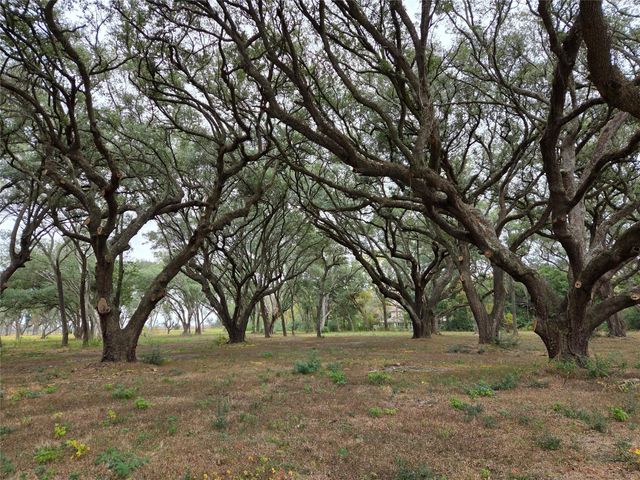 00 Runneburg Road, Crosby, TX 77532