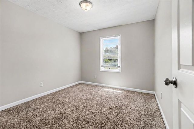150 James Court, Palmetto, GA 30268