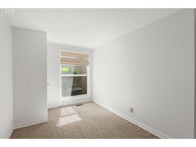 7859 Sw RAINTREE Dr, Beaverton, OR 97008