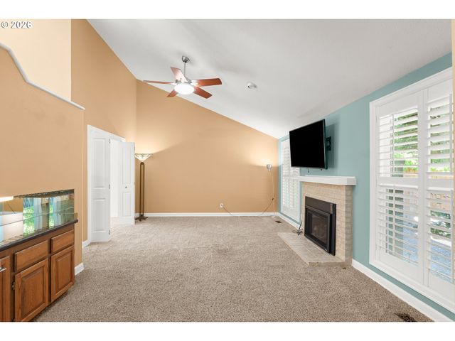 7859 Sw RAINTREE Dr, Beaverton, OR 97008