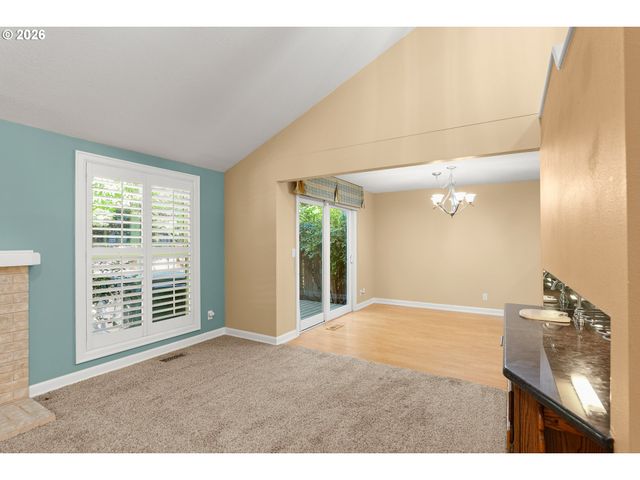 7859 Sw RAINTREE Dr, Beaverton, OR 97008