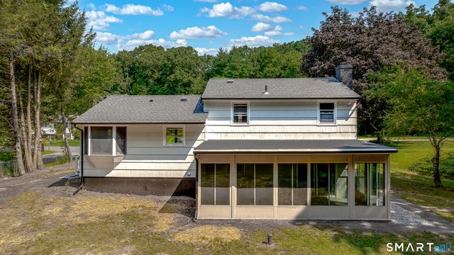 48 Manor Lane, Wolcott, CT 06716