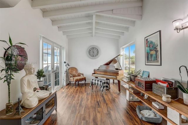 14530 Garden Dr, Miami, FL 33168