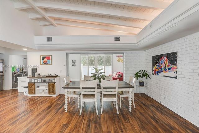 14530 Garden Dr, Miami, FL 33168