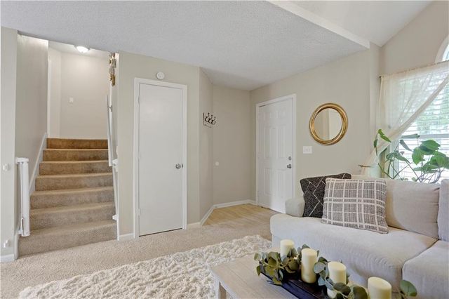 7903 Spring Valley Road, Belton, MO 64012