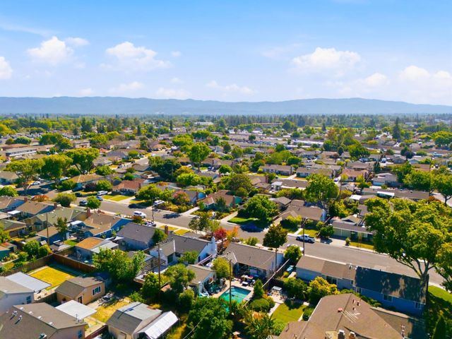 968 Madeline Lane, Santa Clara, CA 95050