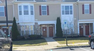 910 VAN GOGH CT, Williamstown, NJ 08094