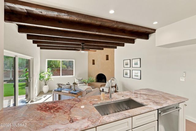 4281 N Wilmot Road, Tucson, AZ 85750