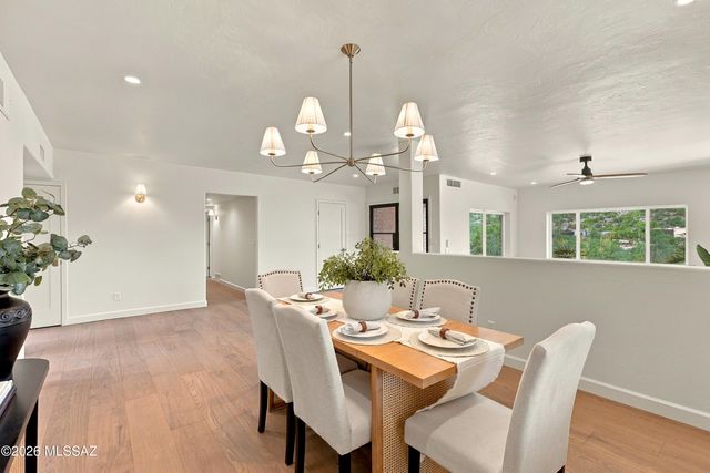 4281 N Wilmot Road, Tucson, AZ 85750