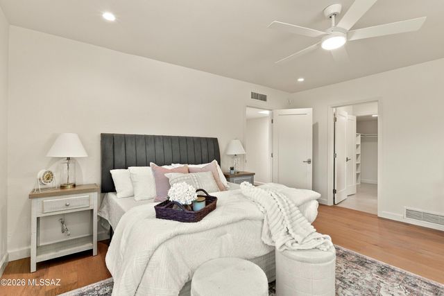 4281 N Wilmot Road, Tucson, AZ 85750