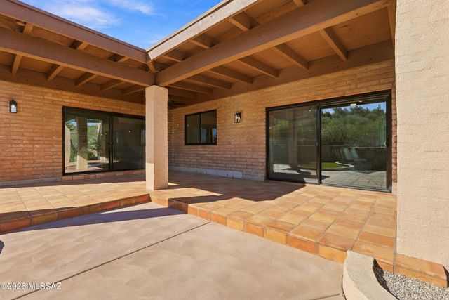 4281 N Wilmot Road, Tucson, AZ 85750
