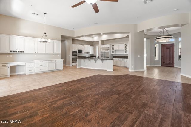 42420 N BACK CREEK Way, Anthem, AZ 85086