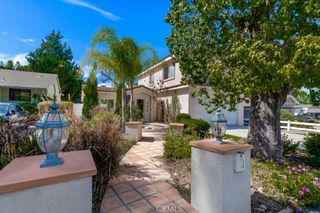 5063 Serrania Avenue, Woodland Hills, CA 91364