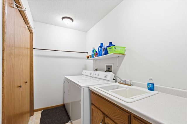 660 Riverview Drive 560, Monticello, MN 55362