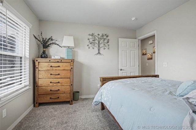 2516 W Broadway Street, Broken Arrow, OK 74012