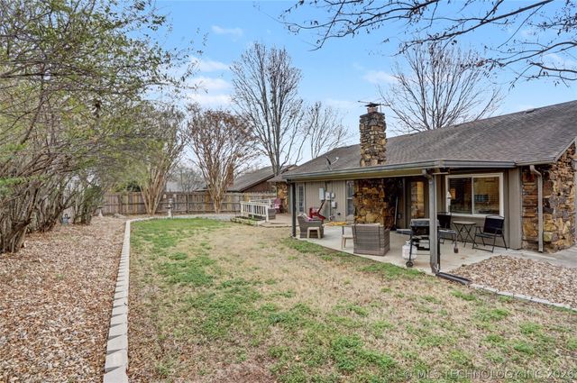 2516 W Broadway Street, Broken Arrow, OK 74012