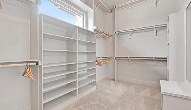 22077 W 99th Terrace, Lenexa, KS 66220