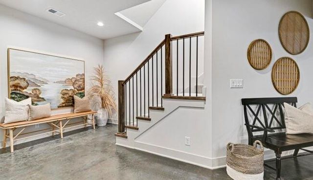 22077 W 99th Terrace, Lenexa, KS 66220