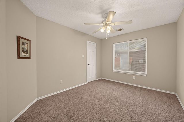 818 Maple Branch Lane, Pearland, TX 77584