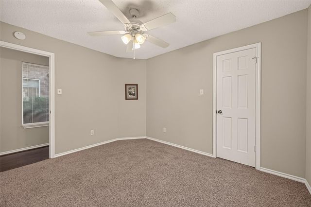 818 Maple Branch Lane, Pearland, TX 77584