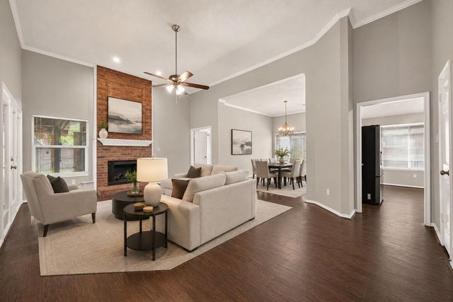 818 Maple Branch Lane, Pearland, TX 77584