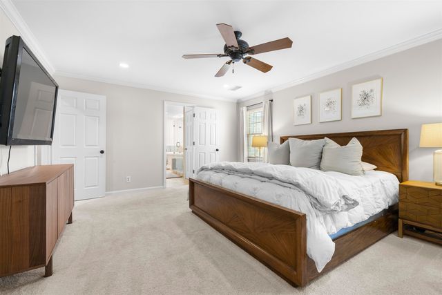 2797 FOX CREEK DR, Germantown, TN 38138