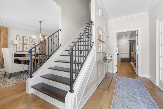 2797 FOX CREEK DR, Germantown, TN 38138