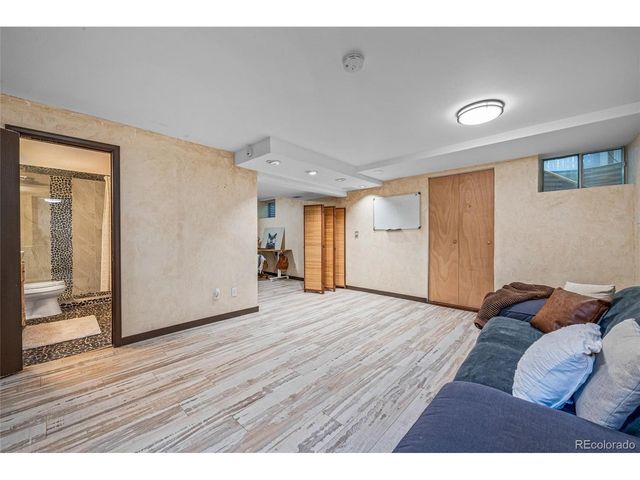 7900 W Layton Ave 810, Littleton, CO 80123