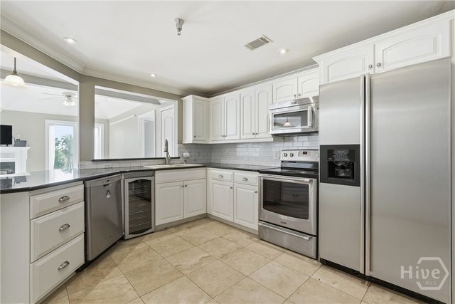 700 Wilmington Island Road 201, Savannah, GA 31410