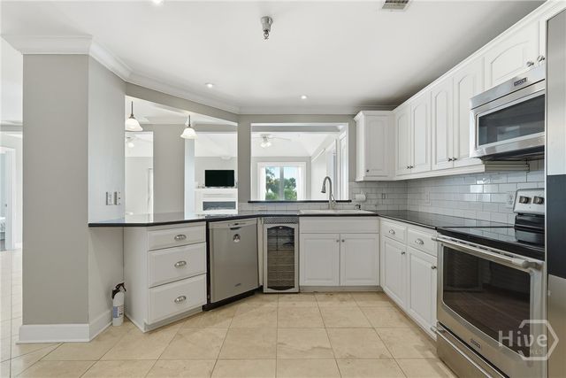 700 Wilmington Island Road 201, Savannah, GA 31410