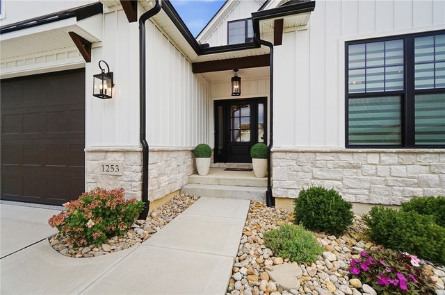 1253 Normandy Rue, Centerville, OH 45458