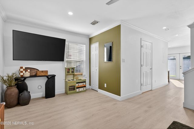 1110 SCHEIDEL Court, Atlantic Beach, FL 32233