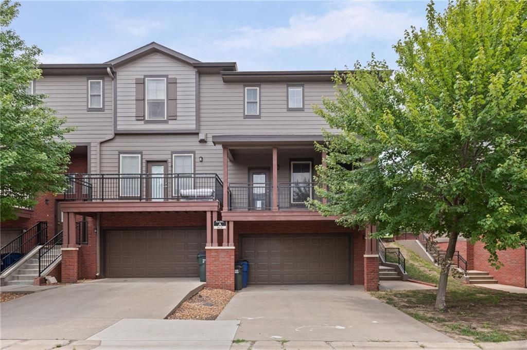 5245 Overland Drive A21, Lawrence, KS 66049
