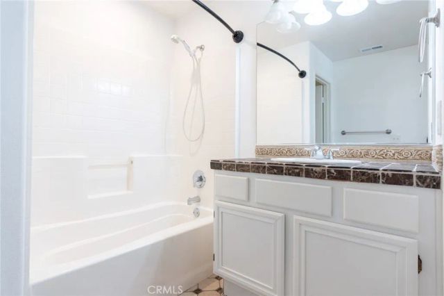 6 Harvest Point, Aliso Viejo, CA 92656